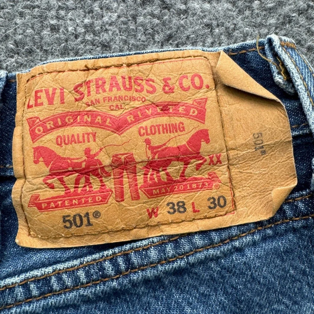 Levi's 501 Original Fit Jeans Mens 38x30 Blue Straight Leg Denim‎ Workwear